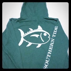 Southern Tide long sleeve tee